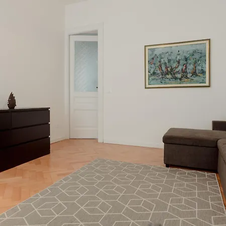 Eva Apartmán Terst